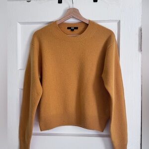 Uniqlo 100% wool sweater